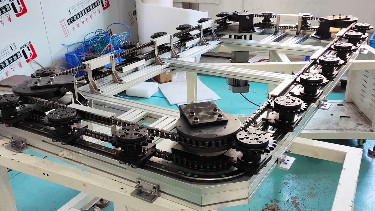 環(huán)形導(dǎo)軌的制造工藝與材料選擇有哪些考慮因素？