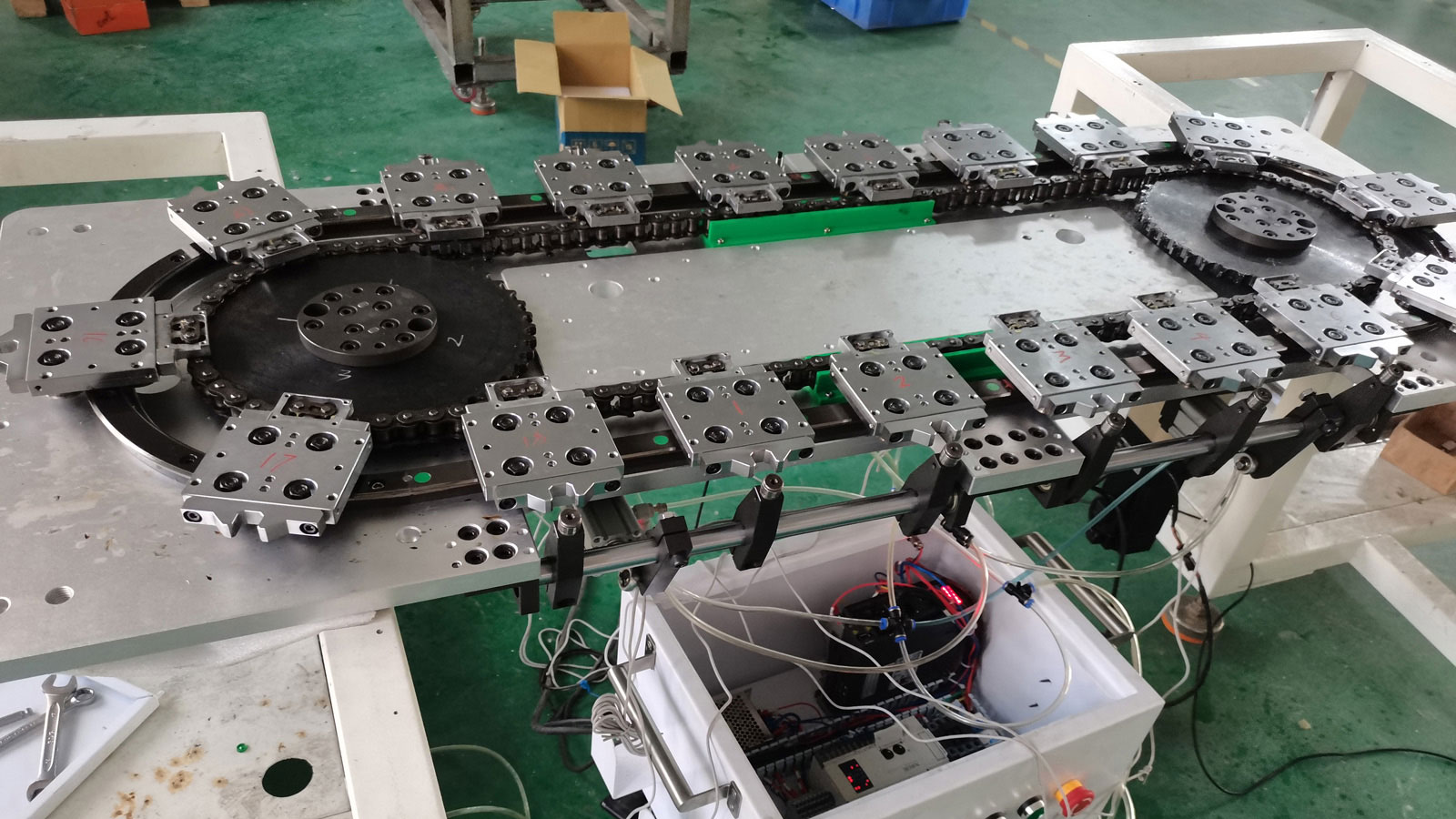 國產(chǎn)環(huán)形導(dǎo)軌品牌-匯思德精密環(huán)形導(dǎo)軌輸送線 國產(chǎn)環(huán)形導(dǎo)軌品牌-匯思德精密環(huán)形導(dǎo)軌輸送線